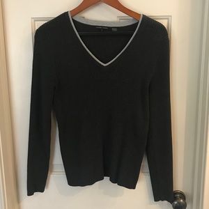 Jeanne Pierre ribbed cotton vneck sweater
